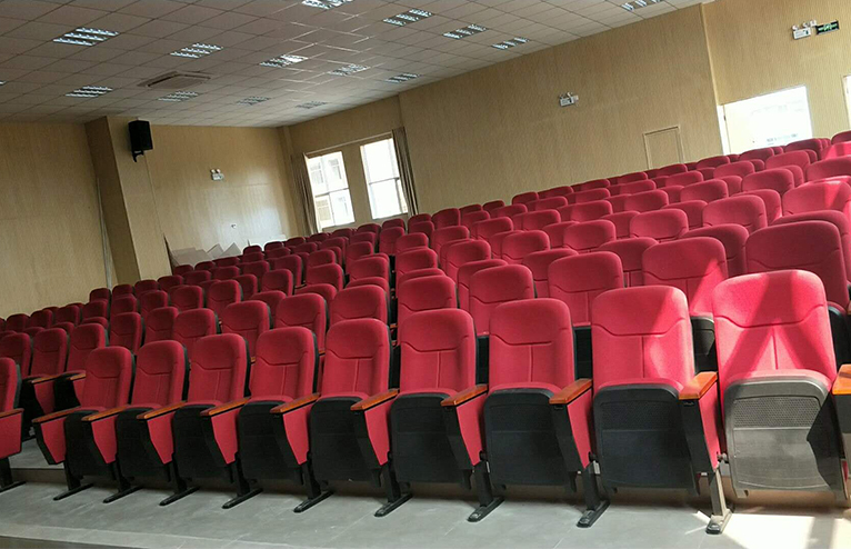 学校礼堂香蕉APP免费下载